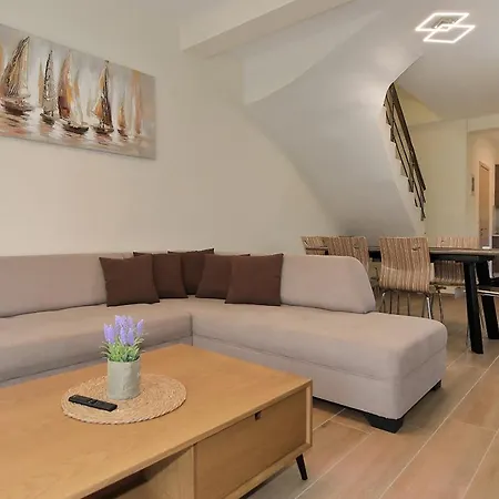 וילה Domoestetico Luxury *